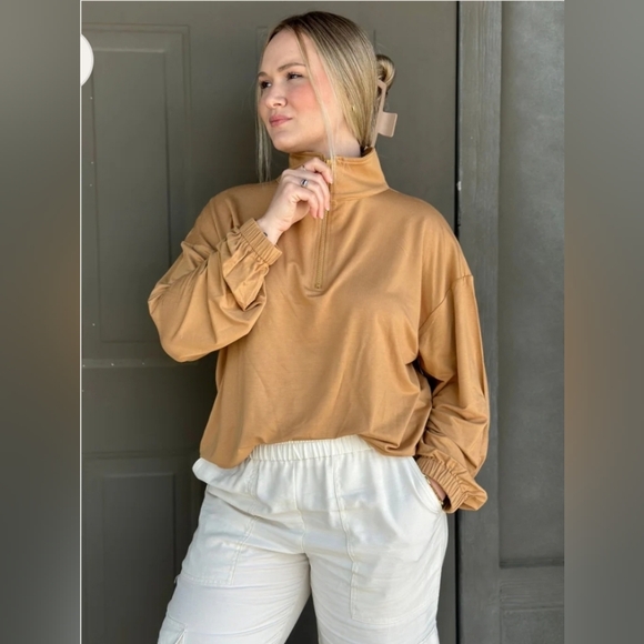 Elevated Basics Butter Quarter Zip Bamboo Pullover in Camel - Picture 1 of 3